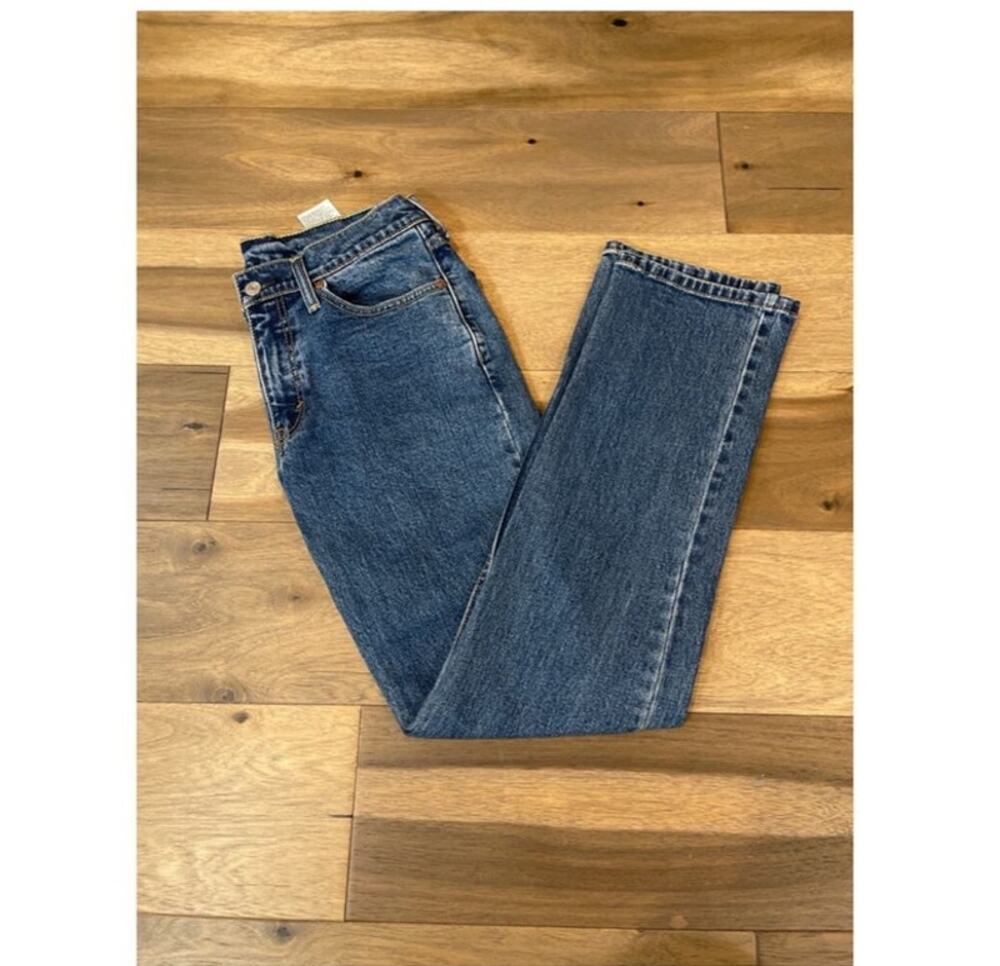 Levi’s 514 Straight Leg Mid Rise Classic Fit Blue Denim Jeans Size W30 L32
